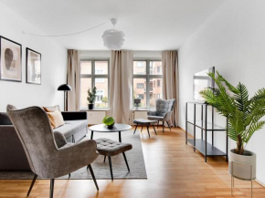 Sanders Constantin - Chic Two-Bedroom Apartment With Balcony, Copenhagen